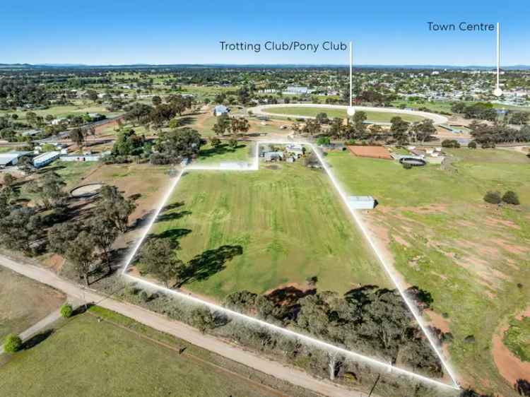 RURAL LIFESTYLE JUST 2KM FROM TEMORA'S CENTRE