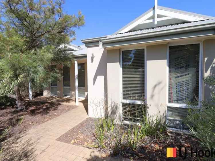 House For Rent in City of Cockburn, Western Australia