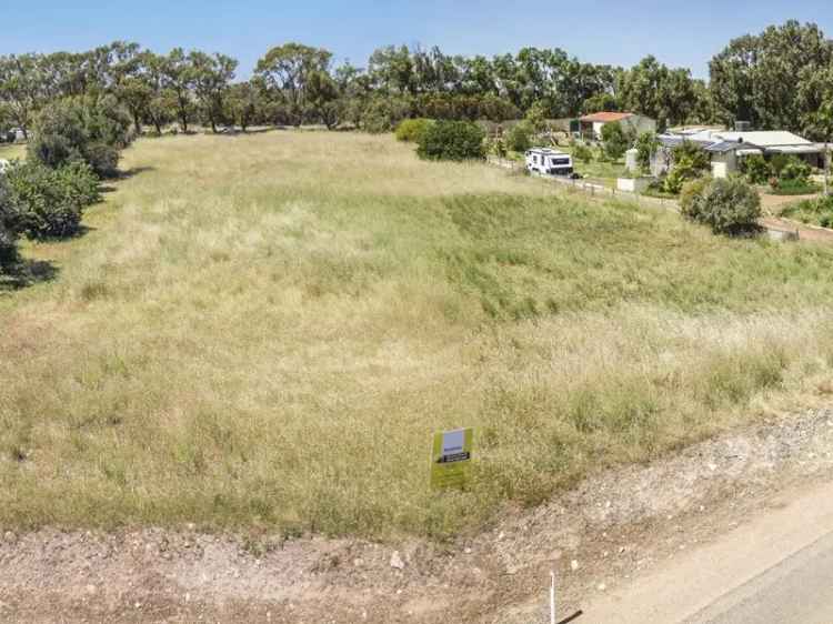 Land For Sale in Dongara, Western Australia