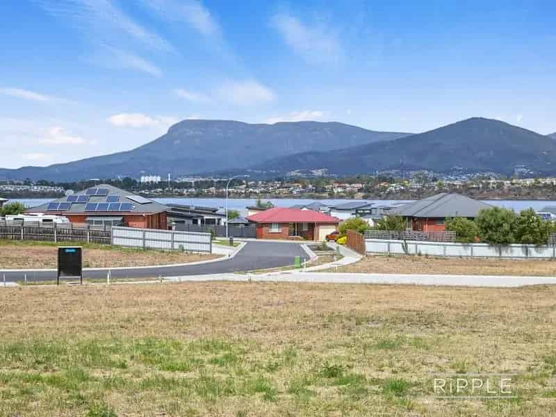 Buy Land in Old Beach with River and Mountain Views