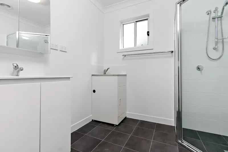 Real Estate For Lease - 8 Gimbert Street - Cardiff South , NSW