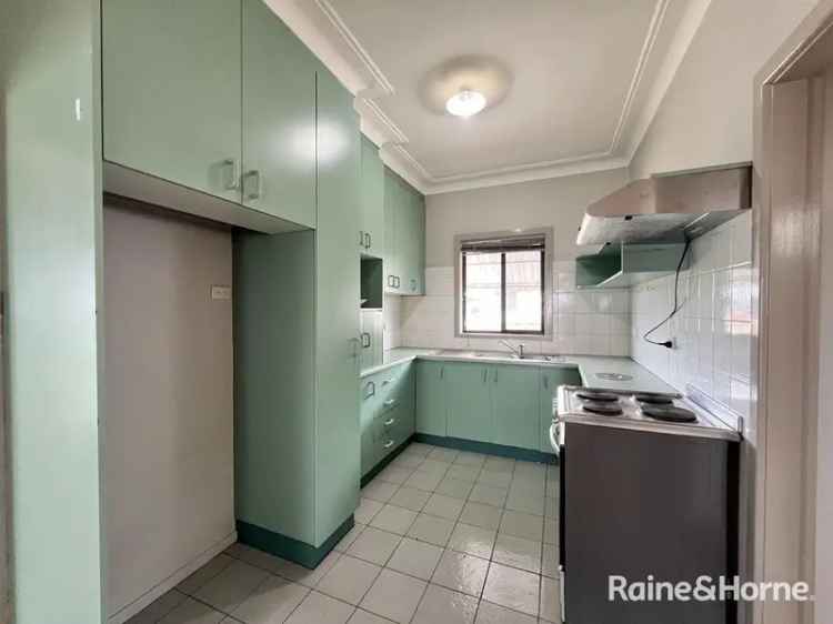 House For Rent in Tamworth, New South Wales