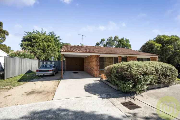 House For Rent in District of Tuggeranong, Australian Capital Territory