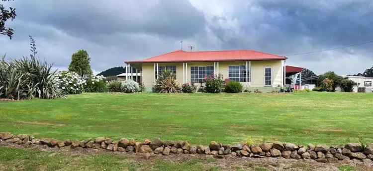 Rural For Sale in Waratah-Wynyard, Tasmania