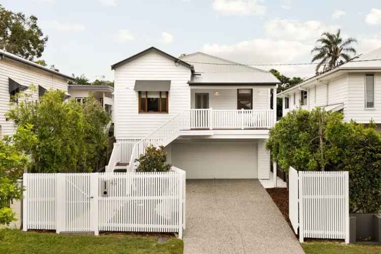 Beautiful Contemporary Queenslander