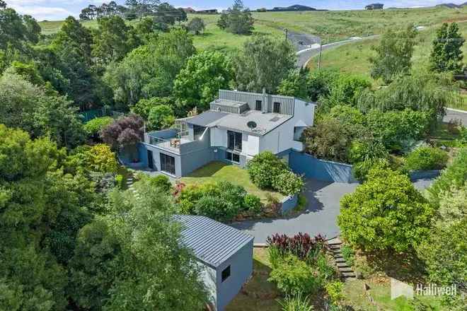 House For Sale in Devonport, Tasmania