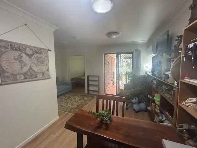 Villa For Sale in 15, Carmichael Court, Brisbane City, Queensland