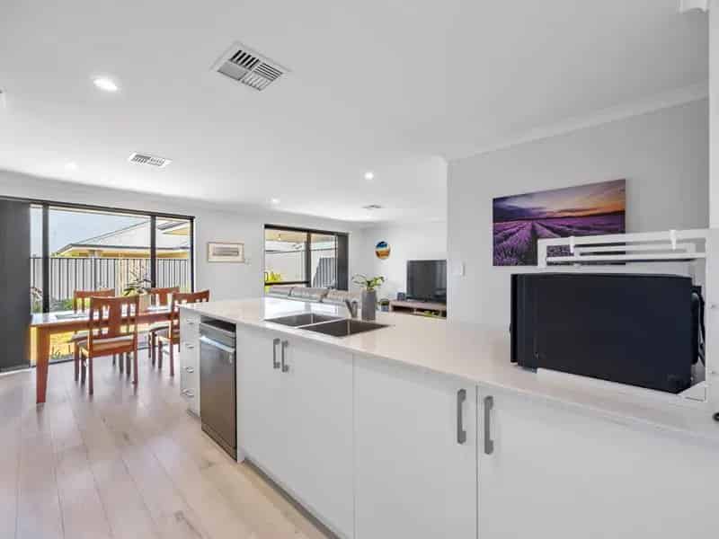House For Sale , City of Cockburn, Western Australia