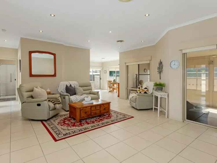 Torrens Title, lock-and-go lifestyle in the Heart of Sawtell Beach Community