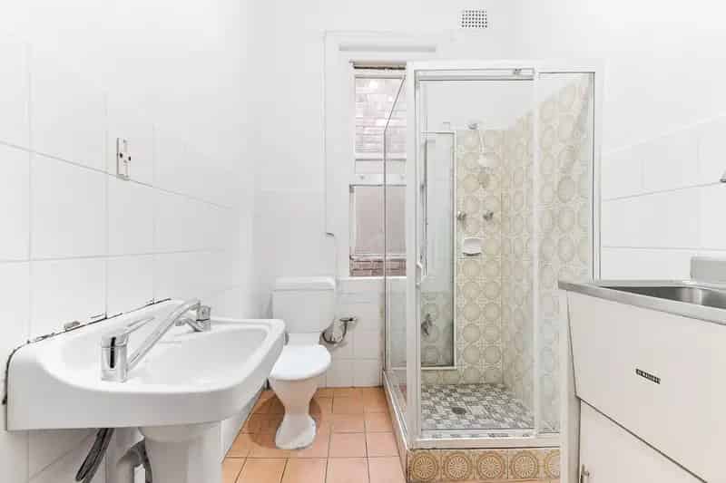 Lease Two Bedroom Apartment in Rockdale with Modern Features