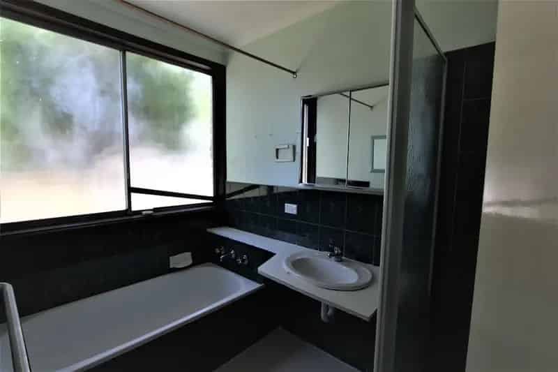 57 Spring Road, Springvale South VIC 3172 - House Auction
