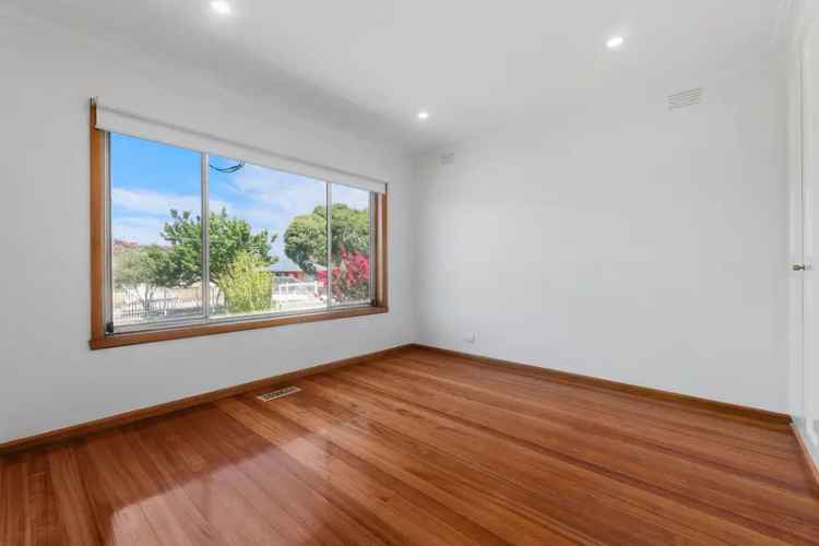 Buy house in Lalor with garden and spacious living area