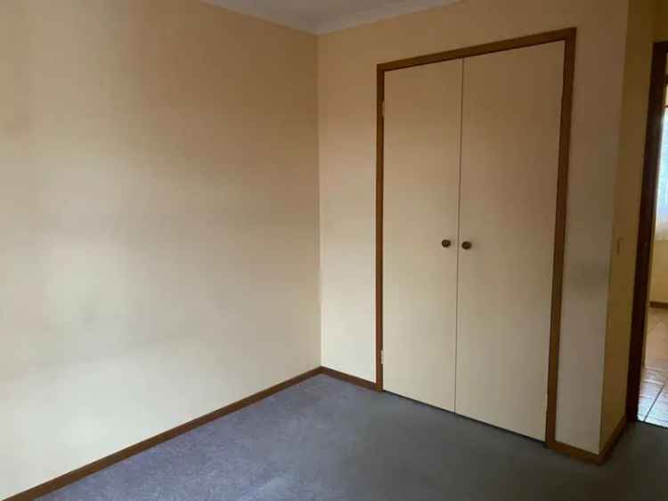 2 rooms house of 161 m² in Melbourne