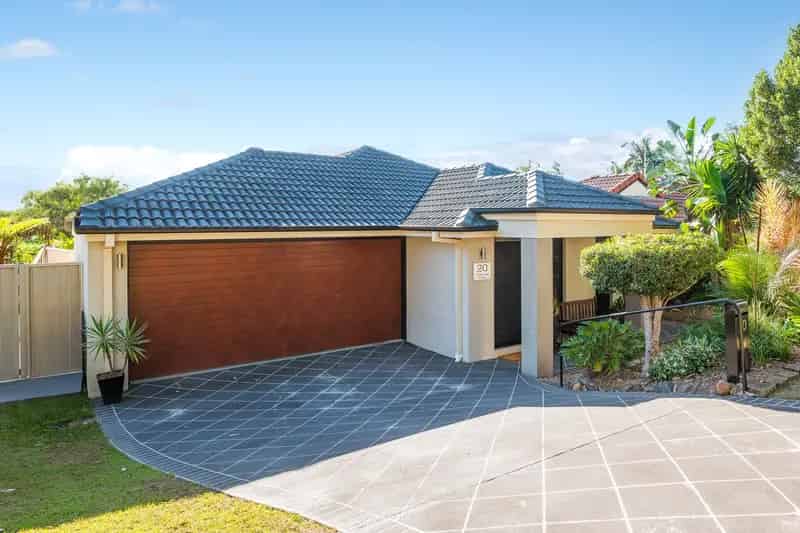 Real Estate For Sale - 20 Dandenong Street - Forest Lake , QLD