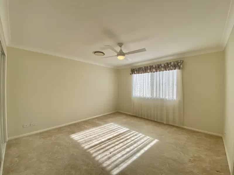 Real Estate For Lease - 1/6 Victoria Road - Woy Woy , NSW