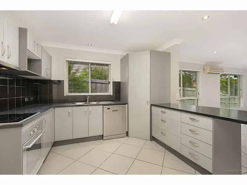 Real Estate For Lease - 51 Mossman Parade - Waterford , QLD