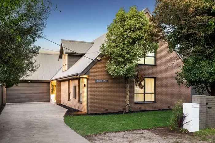 House For Sale in City of Greater Geelong, Victoria