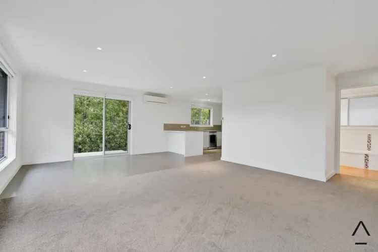 2 Bed Unit For Lease Riverside TAS