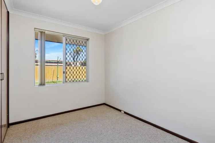 House For Rent in Rockingham, Western Australia