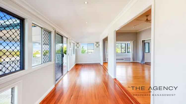 House For Lease The Range QLD 3 Queen Bedrooms Stunning Views