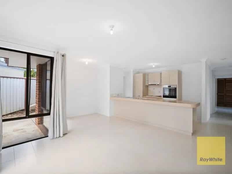 House For Sale , 10, Creek Edge, City of Swan, Western Australia