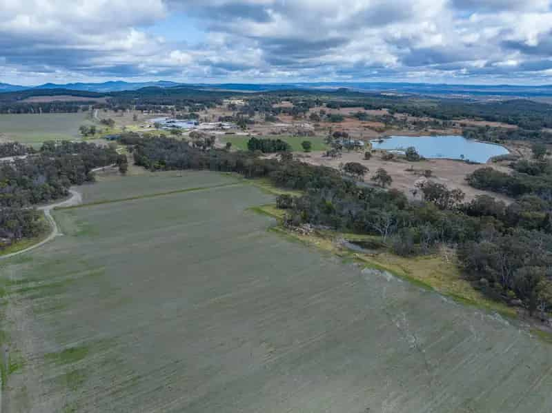 "Yarrabee" - Outstanding Southern Downs Irrigation, Cropping & Improved Grazing