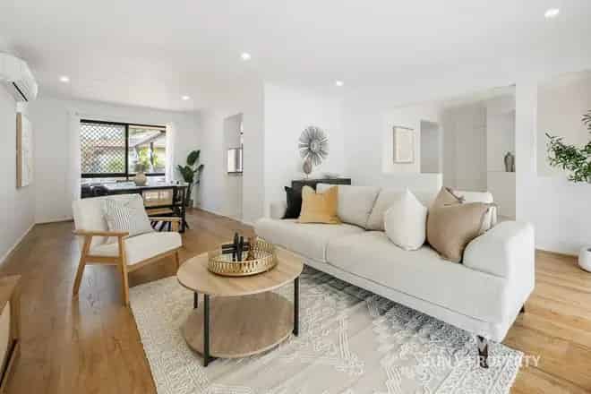 House For Sale , 7, Watarrka Drive, City of Brisbane, Queensland