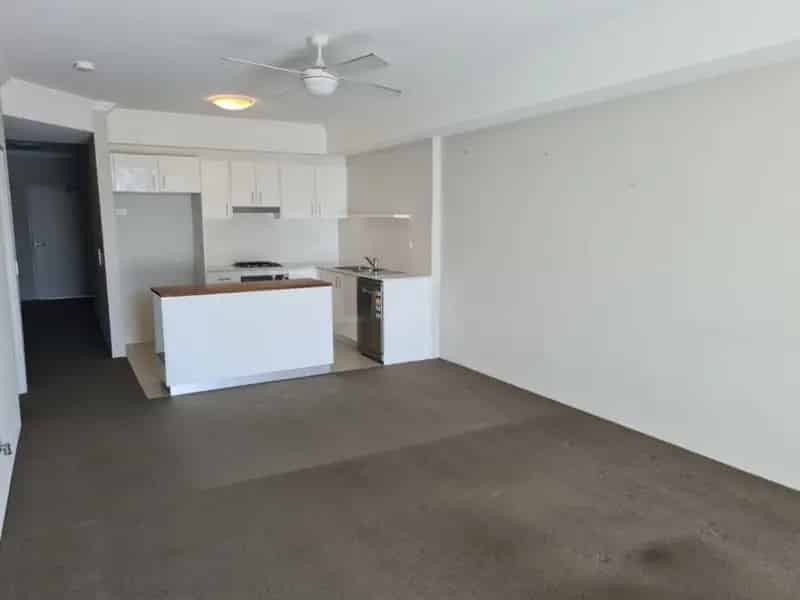Real Estate For Lease - 9/43 Santana Road - Campbelltown , NSW