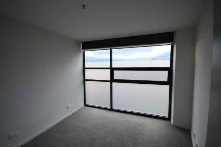 2 rooms apartment of 183 m² in Melbourne