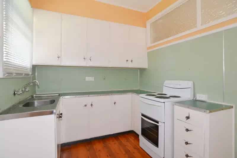 Real Estate For Lease - 2 Adelaide Street - East Gosford , NSW