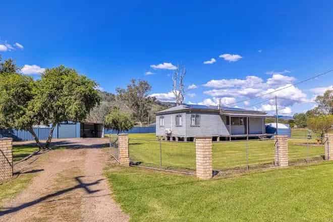 House For Sale , Tamworth, New South Wales