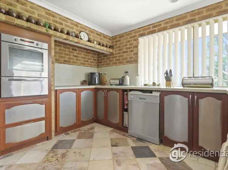 House For Sale in City of Cockburn, Western Australia