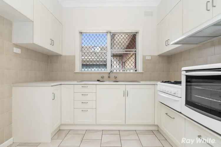 House For Rent in Wagga Wagga City Council, New South Wales