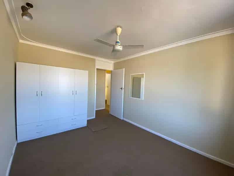 66b Lunar Way, Beckenham WA 6107 - House For Lease