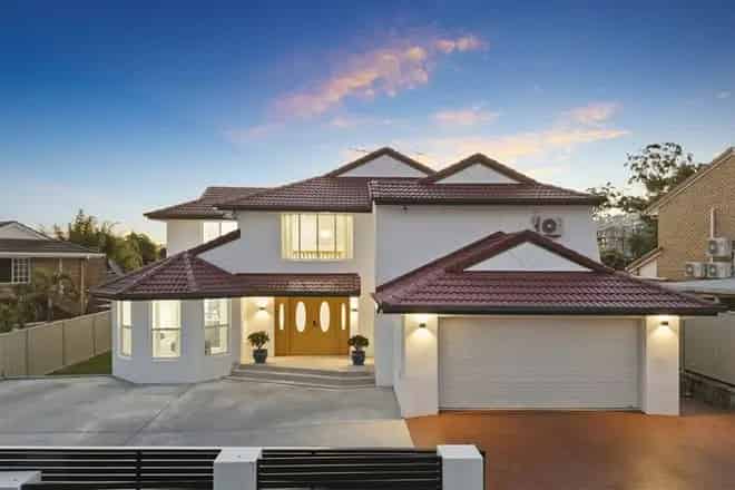 House For Sale , 29, Casuarina Crescent, City of Brisbane, Queensland
