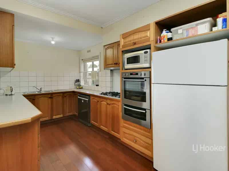 House For Sale , 61, Pearson Street, Bairnsdale, Victoria