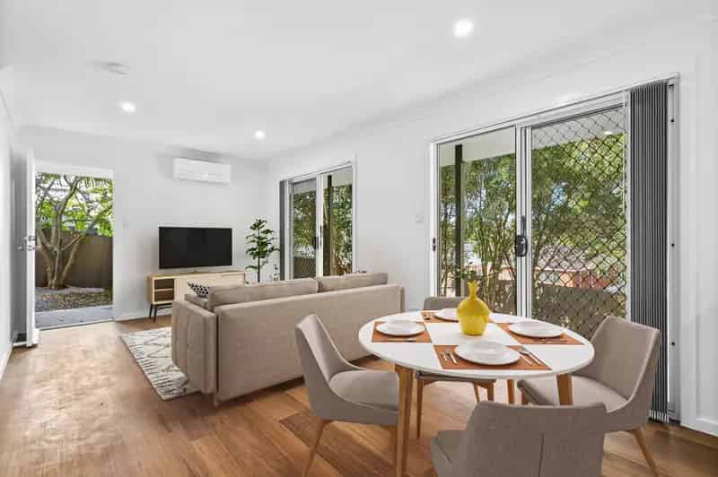 Real Estate For Lease - 39a Figtree Crescent - Figtree , NSW