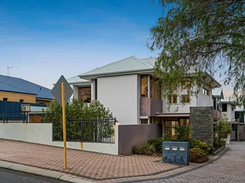 House For Sale , City of Stirling, Western Australia