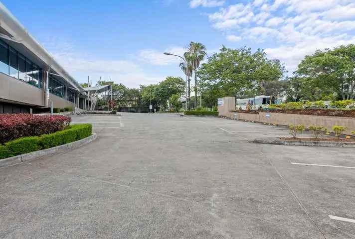 Rare Opportunity in Southgate Corporate Park