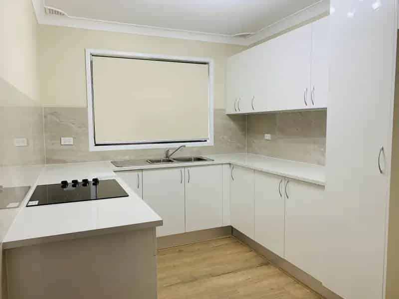 Real Estate For Lease - 5/103 Cumberland Road - Ingleburn , NSW