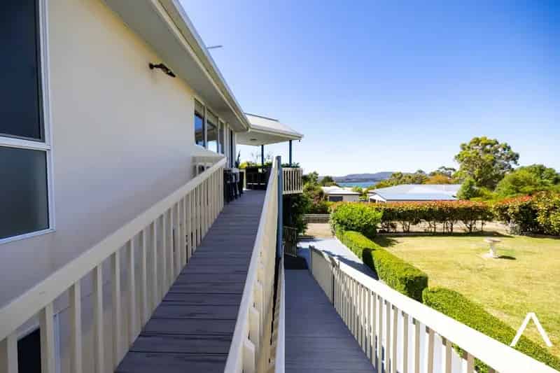 House For Sale - 86 Oxford Street, Beauty Point TAS 7270
