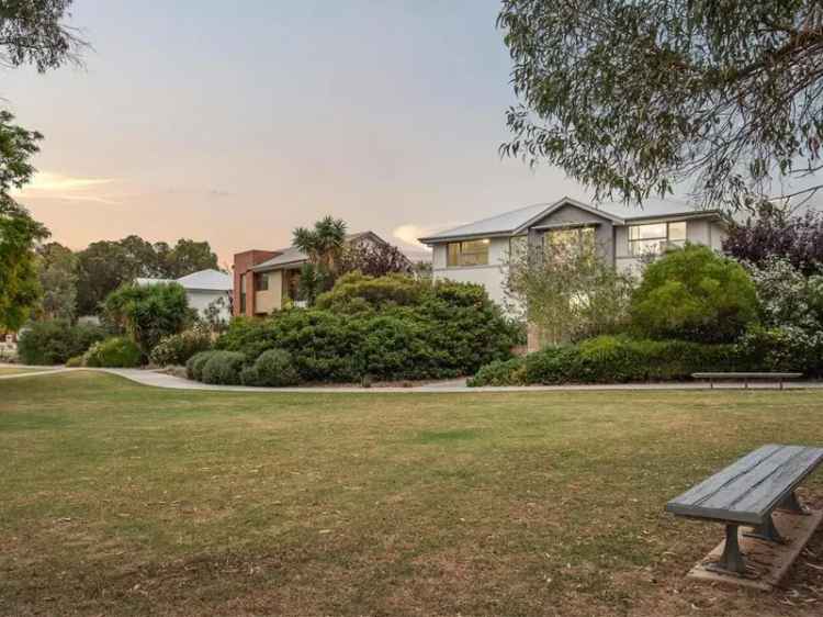 House For Sale in City of Mandurah, Western Australia