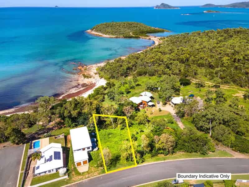 Beachfront Block In Hideaway Bay