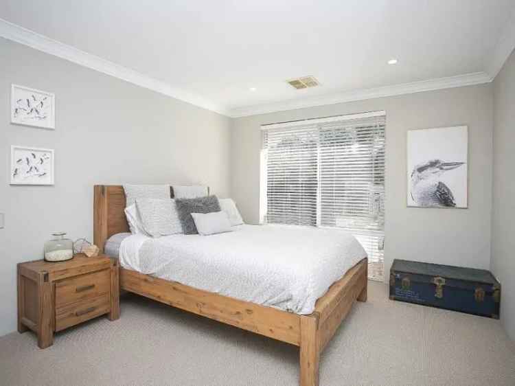 House For Sale in Shire Of Chittering, Western Australia