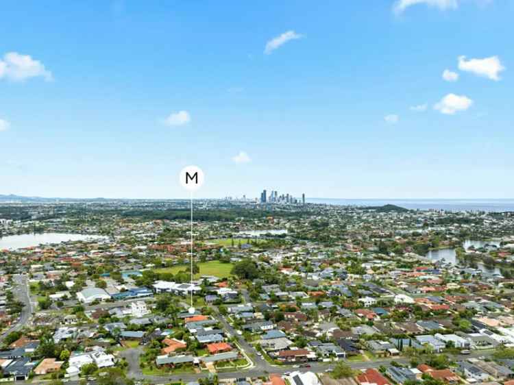 Rare Burleigh Waters Corner Block Opportunity!