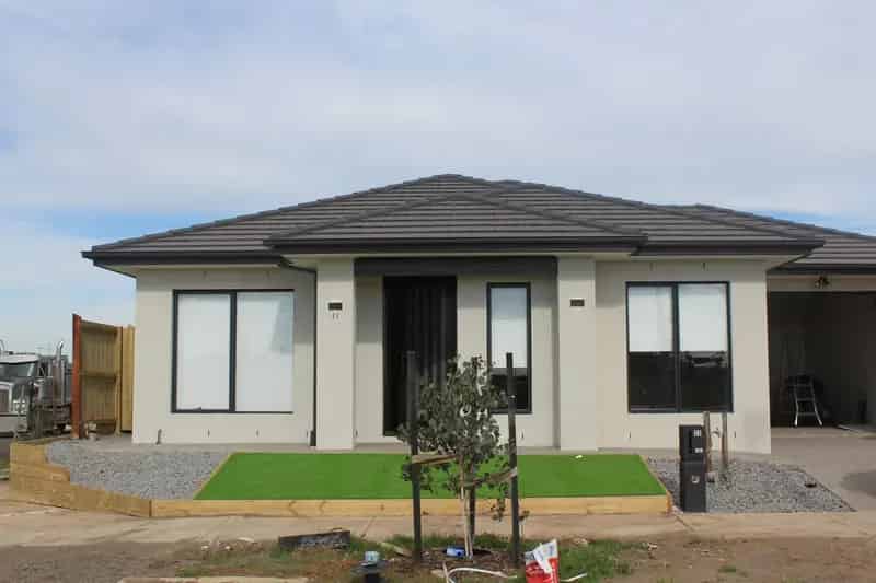 Comfort & Style Combined in the Sought-After Tarneit!