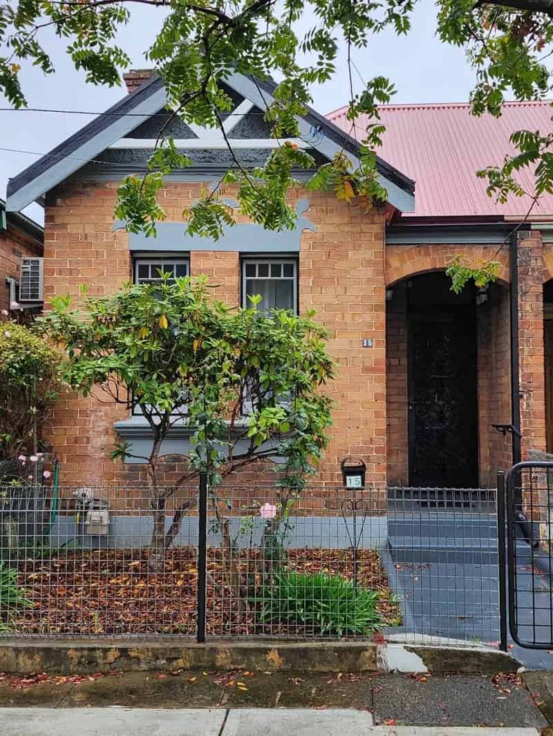 Charming 2-Bedroom Home in Lithgow