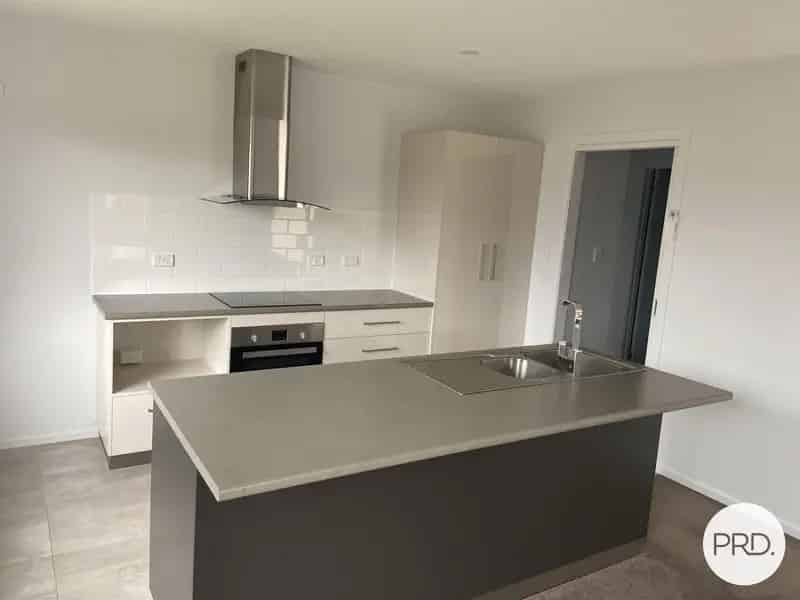 Modern 2 Bedroom Home
