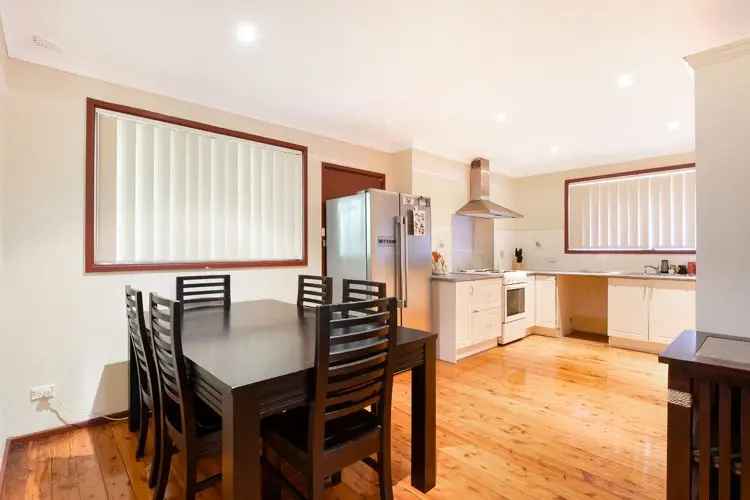 4 Bedroom House Sydney 211m² Newly Renovated Modern Family Home