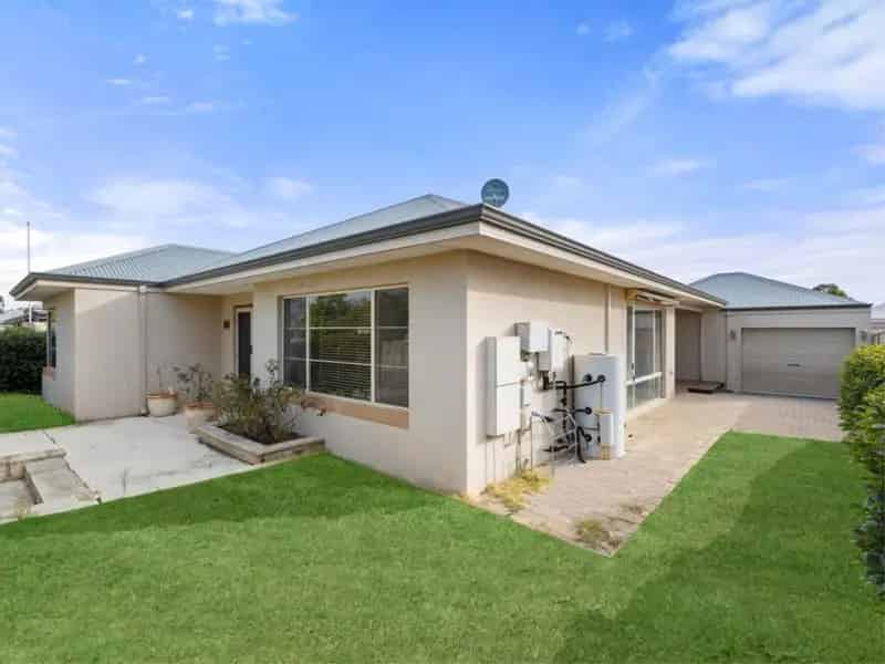 House For Sale , City Of Armadale, Western Australia
